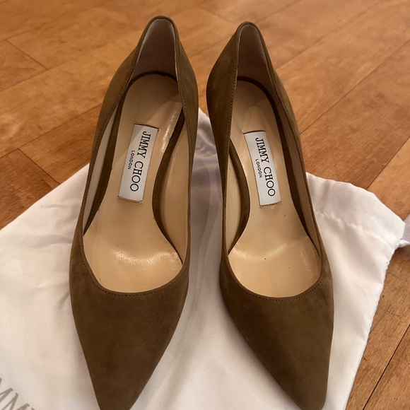 Jimmy Choo Khaki/Olive Suede Women's Pumps - Picture 2 of 5